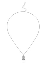 Колье с бриллиантом