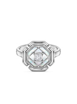 Колье с бриллиантом и перламутром