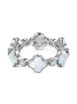 Кольцо с бриллиантом и перламутром