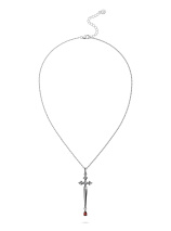 Колье с бриллиантом и гранатом