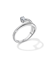 Кольцо с бриллиантом