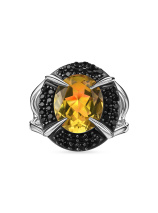 Кольцо с диаспором и шпинелью