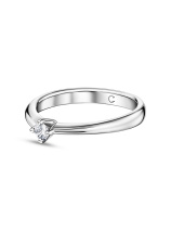 Кольцо с бриллиантом