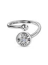 Кольцо с бриллиантом