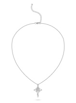 Колье с бриллиантом