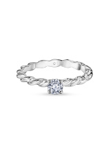 Кольцо с бриллиантом