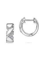 Серьги с бриллиантом